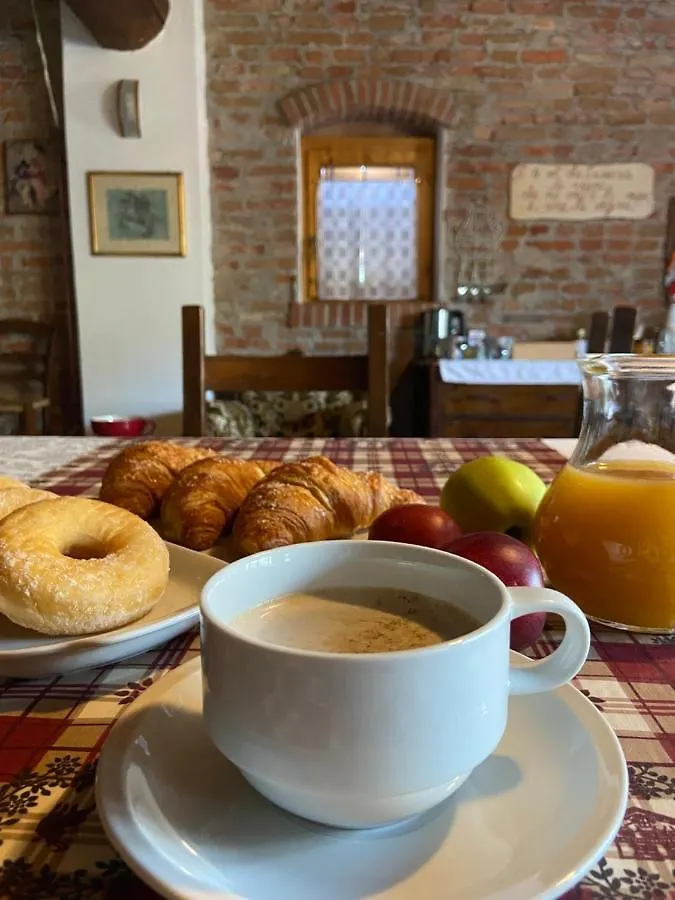 Dd Clara Bed And Breakfast Salizzole 0*,  Italy