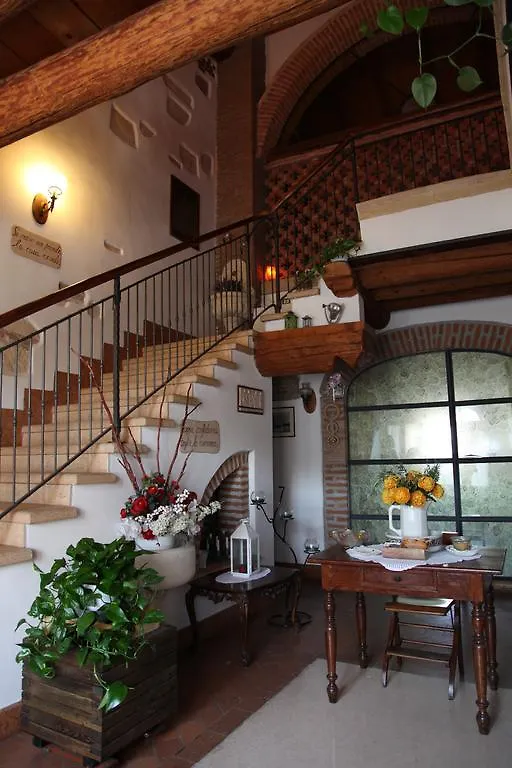 Bed & Breakfast Dd Clara Bed And Breakfast Salizzole Italy
